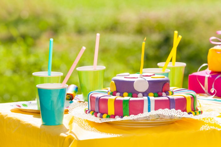 Cake design per l'estate, 7 decorazioni in pasta di zucchero ispirate alla bella stagione