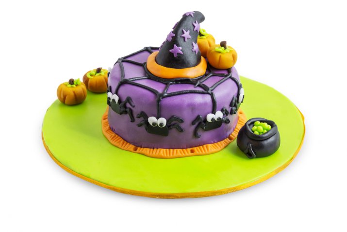 Torta di Halloween, 7 composizioni in pasta di zucchero per un cake design da paura