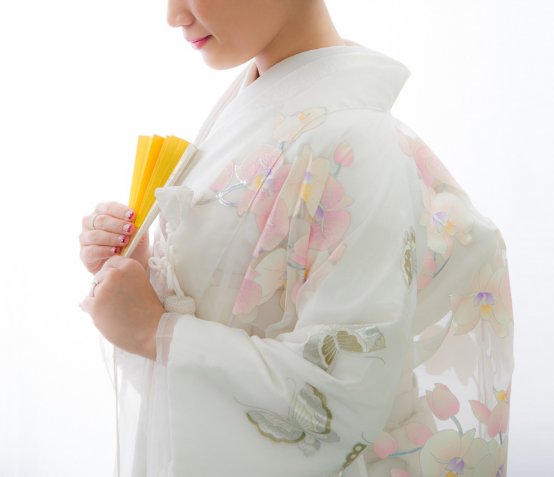 Come organizzare un matrimonio in stile giapponese dall'abito alle bomboniere