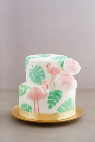 Torte a tema hawaiano con la pasta di zucchero, 5 idee per un cake design esotico