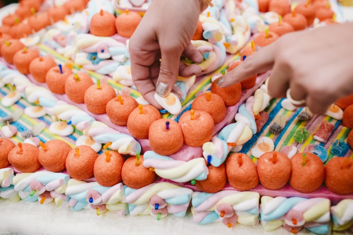 Come fare delle torte di marshmallow per delle decorazioni facili e belle