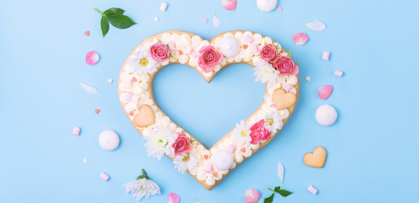 Alphabet cake a forma di cuore: 9 decorazioni che non puoi perdere