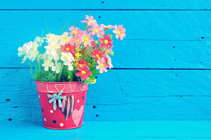 Come decorare i vasi da fiori: 5 idee fai da te