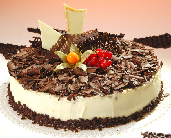 Torte decorate con panna e cioccolato: 7 decorazioni da gustare
