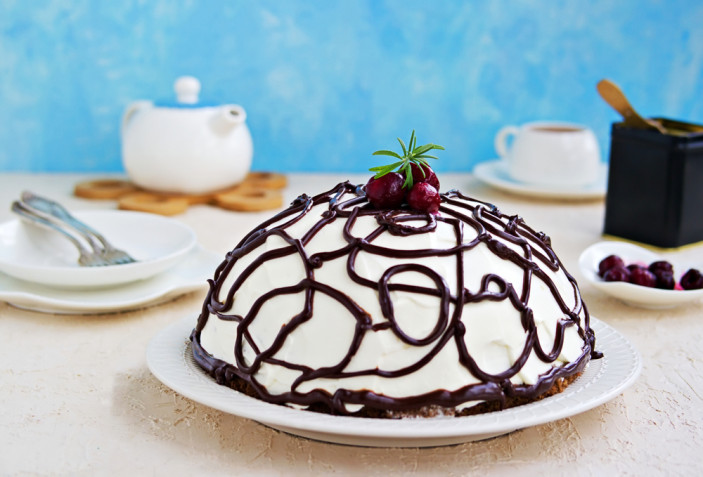 Torte decorate con panna e cioccolato: 7 decorazioni da gustare