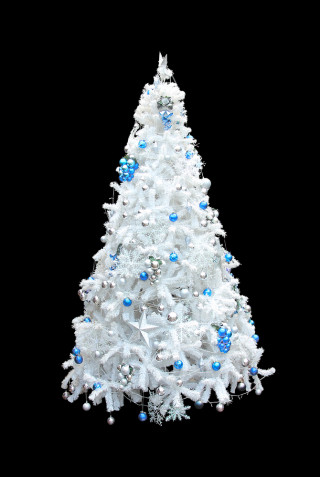 Come decorare un albero di Natale bianco: 9 idee d'effetto