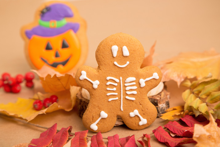 Come decorare i biscotti di Halloween: 11 idee per le decorazioni da brivido