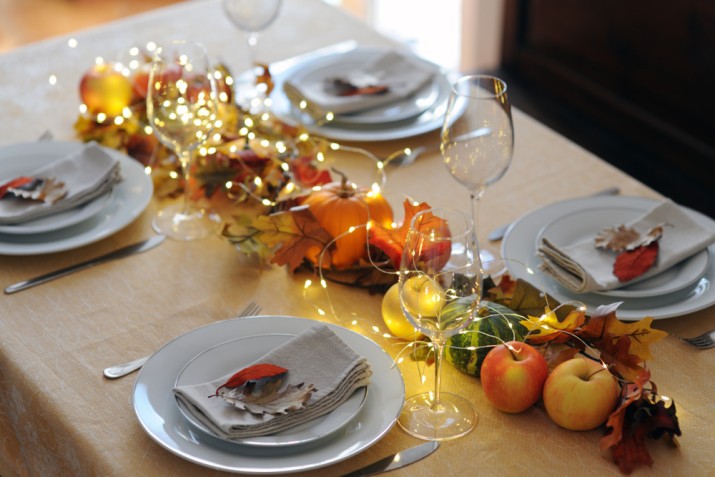 Decorare la tavola con le zucche: 9 decorazioni che vorrai fare