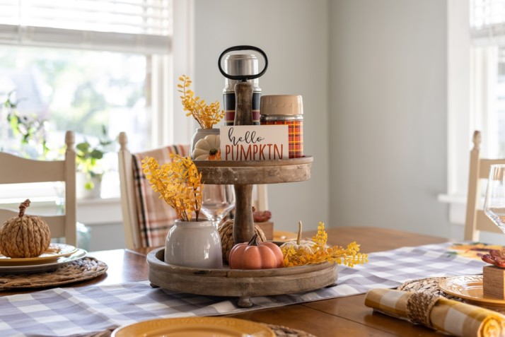 Decorare la tavola con le zucche: 9 decorazioni che vorrai fare
