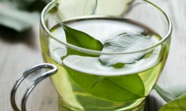 Tè verde proprietà salute benessere