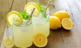 bibite fresche fare casa, concentrato succo limone