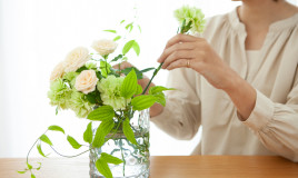 come disporre fiori recisi nei vasi, come mettere fiori recisi vasi