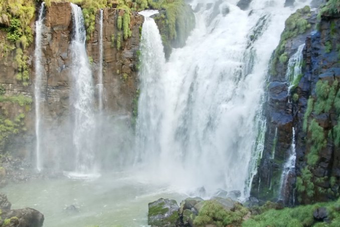 Iguazú cascate Brasile