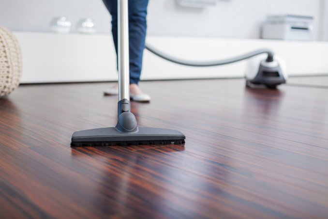 aspirapolvere manutenzione uso sicurezza pulizia pavimenti