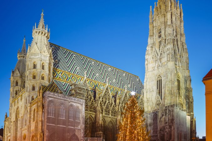 vienna-cattedrale-natale-avvento-neve-inverno