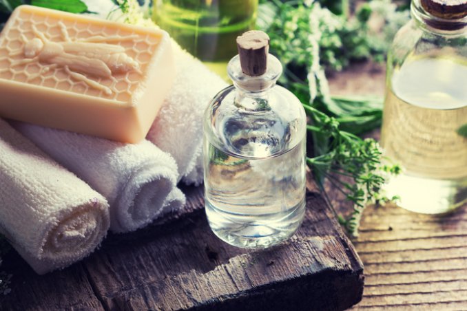 Aromaterapia: gli oli essenziali per ogni stanza della casa