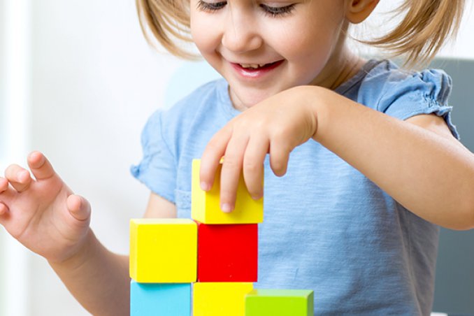4 giochi per stimolare la creatività di tuo figlio