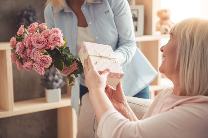 festa della mamma regali, mamma regali fai da te, mamma 60 anni