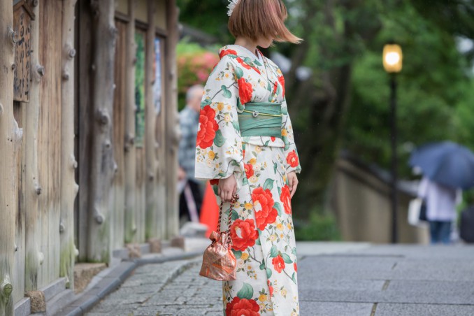 come si indossa kimono