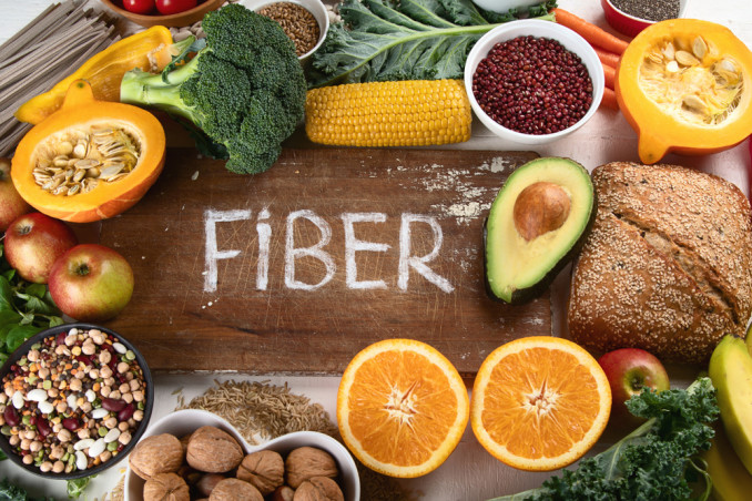 6 alimenti ricchi di fibre che fanno bene all’intestino