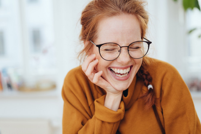 Cose Che Fanno Ridere 10 Citazioni Per Farci Ritornare Il Sorriso Donnad