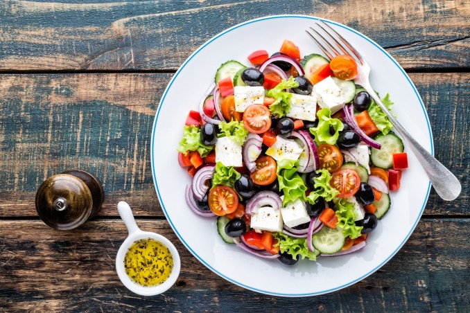 Come si prepara una perfetta insalata greca